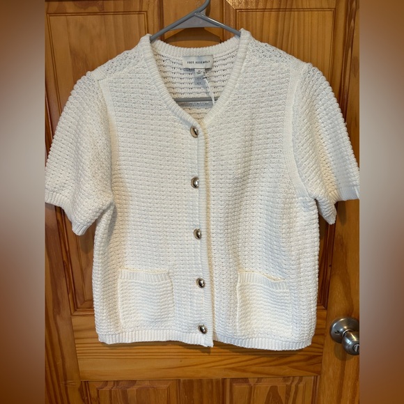 Free Assembly Sweaters - NWT Free Assembly Women's and Women's Plus Crochet Cardigan Sweater, Lightweight